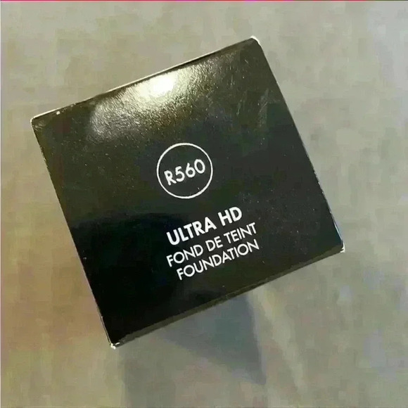 New MAKE UP FOR EVER ULTRA HD FOUNDATION - Picture 4 of 4